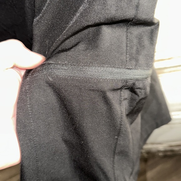 NWT LXNMGO black shorts with four pockets that zip and drawstring size xxxl - Picture 7 of 8